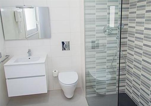 фото отеля Rent4Days Sants Apartments Barcelona