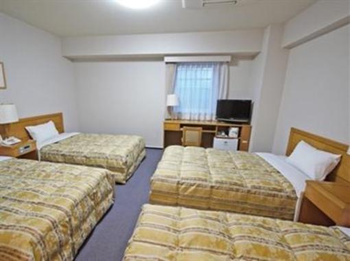 фото отеля Hotel Route Inn Osaka Honmachi