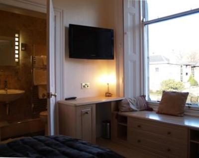 фото отеля Clan Walker Guest House Newington Edinburgh