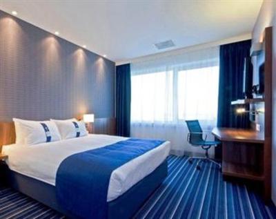 фото отеля Holiday Inn Express Amsterdam Sloterdijk Station