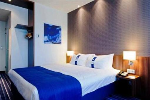 фото отеля Holiday Inn Express Amsterdam Sloterdijk Station
