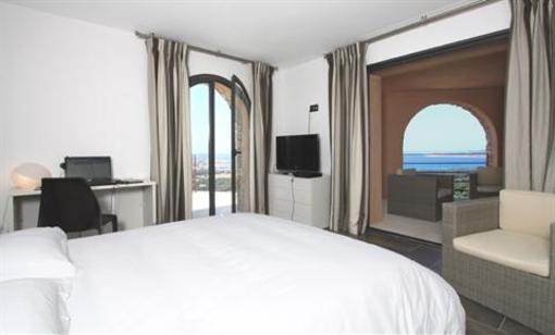 фото отеля Hotel Balanea Calvi