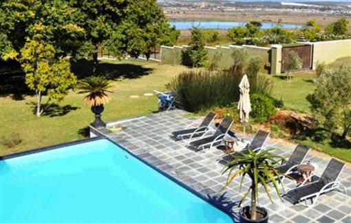 фото отеля Ridgemor Villa Hotel Somerset West