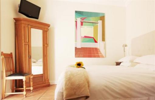фото отеля 17 on Loader Guest House