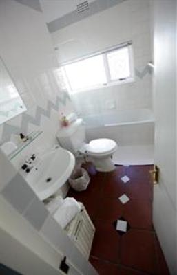 фото отеля 17 on Loader Guest House