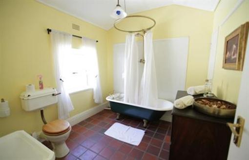 фото отеля 17 on Loader Guest House