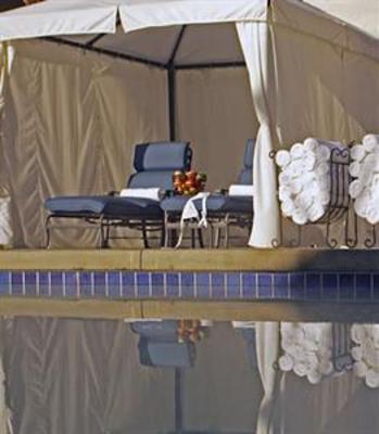 фото отеля Newport Beach Marriott Hotel & Spa