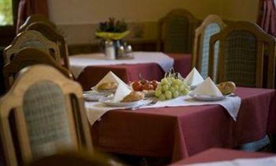 фото отеля Hohenstauffen Hotel