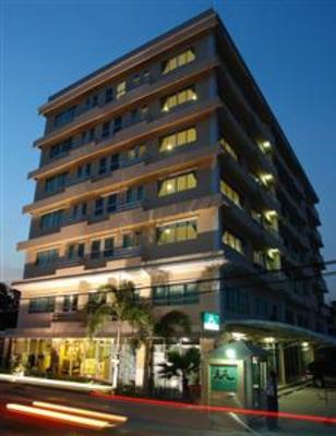 фото отеля Nara Suite Residence Bangkok