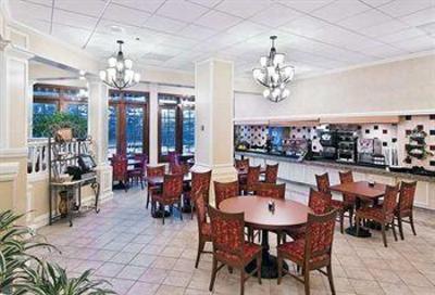 фото отеля Embassy Suites Hotel Nashville - Airport