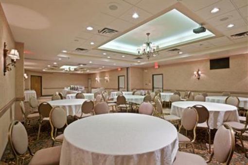 фото отеля Holiday Inn Express Vancouver
