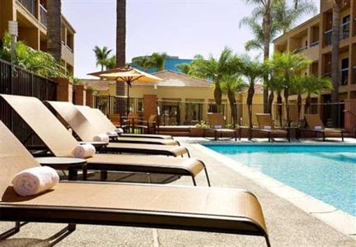 фото отеля Courtyard San Diego Sorrento Mesa La Jolla