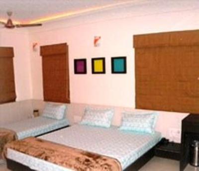 фото отеля Hotel Harmony Junagadh