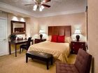 фото отеля Chateau Inn & Suites