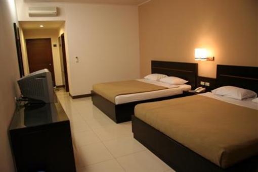 фото отеля Laut Biru Resort