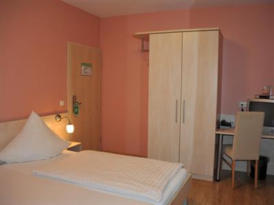 фото отеля Hotel Martin Limburg an der Lahn