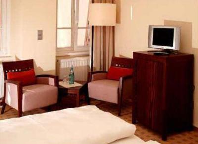 фото отеля Merian Hotel Oppenheim