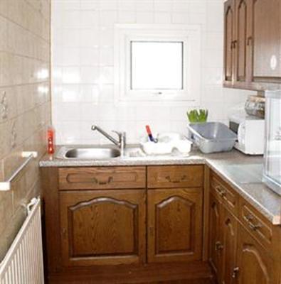фото отеля Porthtowan Backpackers Hostel Truro
