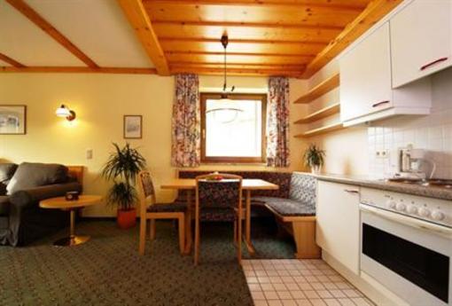 фото отеля Aparthotel Hutter