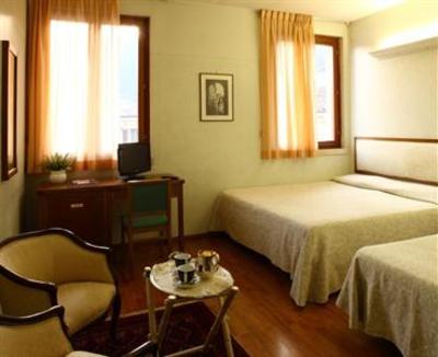 фото отеля Hotel Elefante