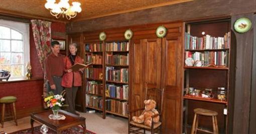 фото отеля Bowerbank Mill B&B