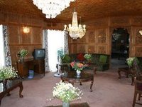 Royal Dandoo Palace House Boat Srinagar