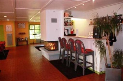 фото отеля Kyriad Hotel Lannion