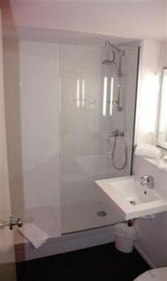 фото отеля Kyriad Hotel Lannion