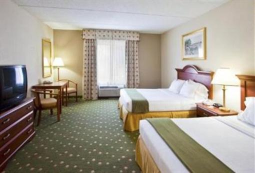 фото отеля Holiday Inn Express Hotel & Suites Live Oak