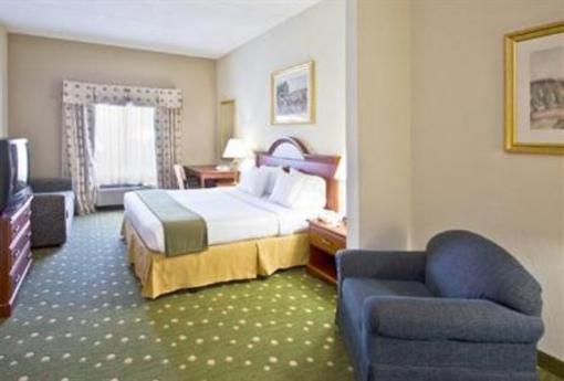 фото отеля Holiday Inn Express Hotel & Suites Live Oak