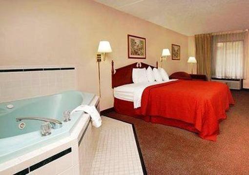 фото отеля Quality Inn East Knoxville