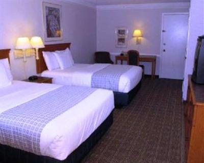 фото отеля La Quinta Inn West