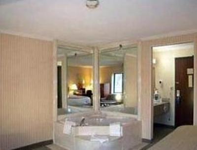 фото отеля Baymont Inn Jackson