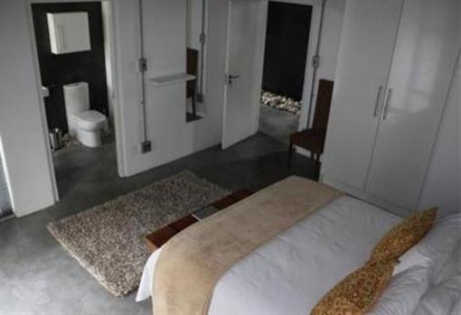 фото отеля Sunset Loft Guest House Cape Town