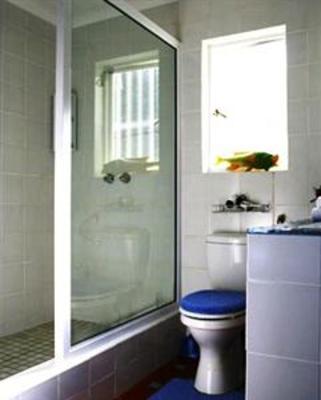 фото отеля Firmount Lodge Guest House Somerset West