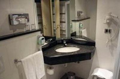 фото отеля Holiday Inn Express Parma