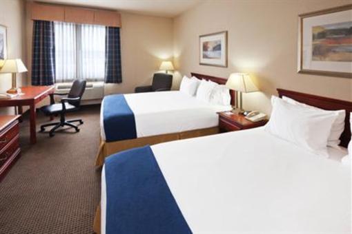 фото отеля Holiday Inn Express Owasso