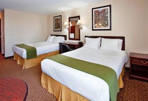 фото отеля Holiday Inn Express Osage Beach