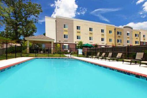 фото отеля Candlewood Suites Hot Springs