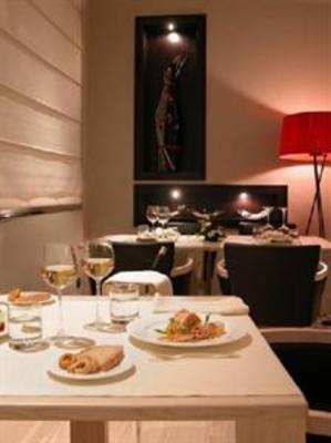 фото отеля Holiday Inn Cosenza