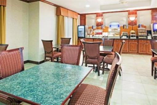 фото отеля Holiday Inn Express Suites - Duncanville