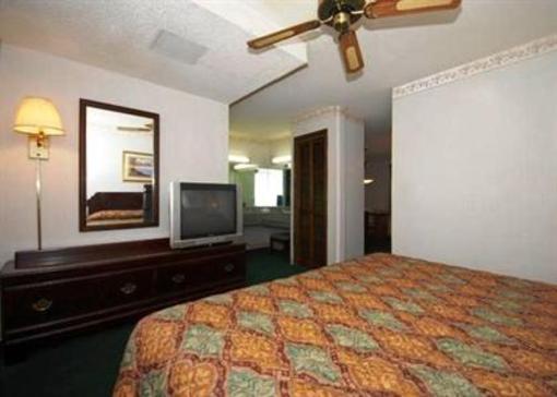 фото отеля Nashville Airport Inn & Suites