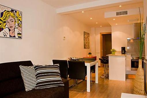 фото отеля Feelathome Apartments
