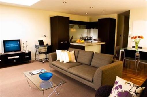 фото отеля Quest Newmarket Serviced Apartments