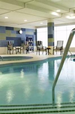 фото отеля Holiday Inn Express Hotel & Suites Southwest Vaughan