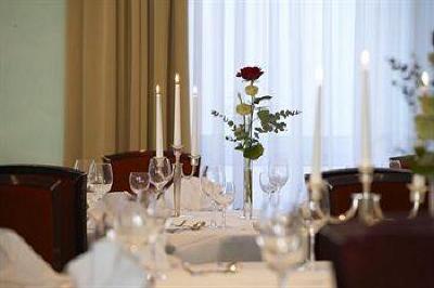 фото отеля Steigenberger Hotel Thuringer Hof