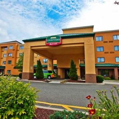 фото отеля Courtyard by Marriott Danbury