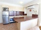 фото отеля Surf Parade Resort
