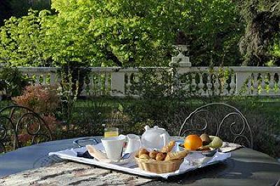 фото отеля Splendid Resort Chatel-Guyon