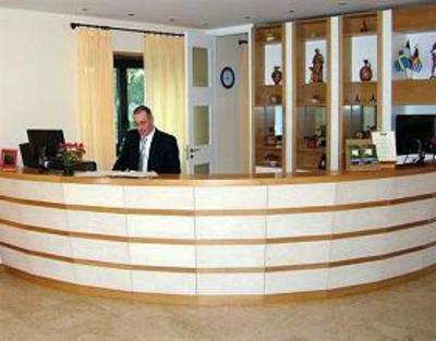 фото отеля Emmaus - Albergo del bosco